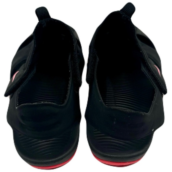 NIKE Sunray Protect Kids Black Sandals w Hot Pink Bottoms & Swoosh Logo 3Y - Picture 4 of 9